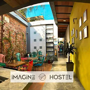  Hostel Imagine